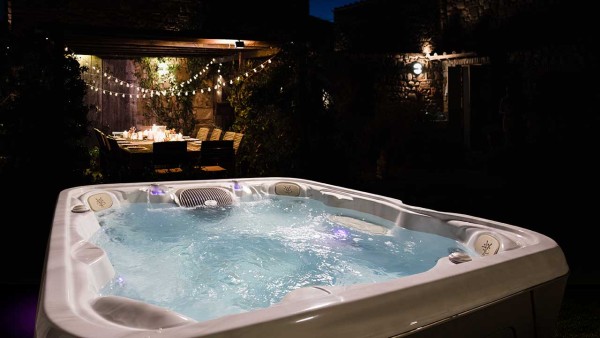 Hydropool